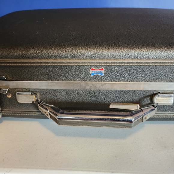 American tourister brief case - Picture 4 of 6